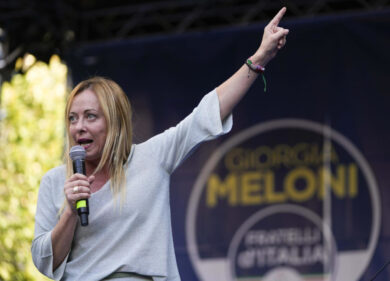 L’endorsement di Hillary Clinton a Meloni premier: “Giudicatela per i fatti”