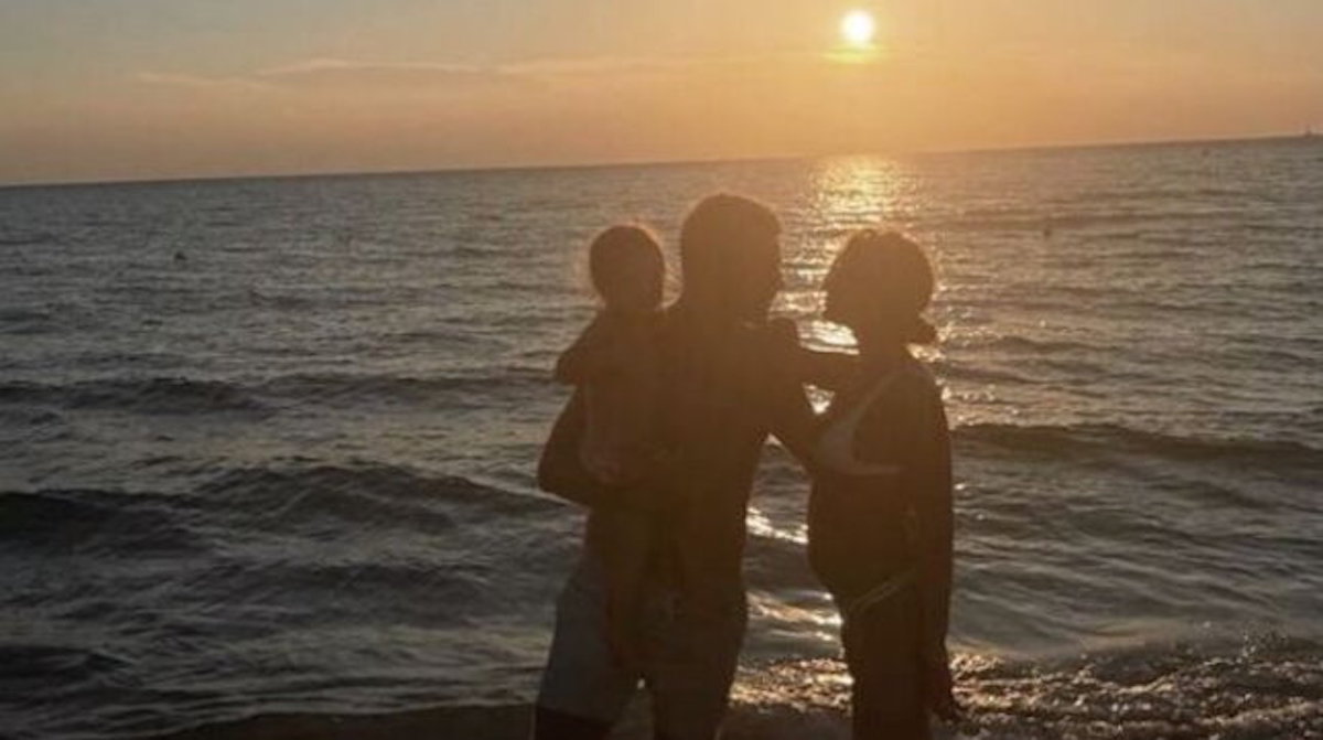 Cristina Marino e Luca Argentero genitori bis, la prima foto del pancione