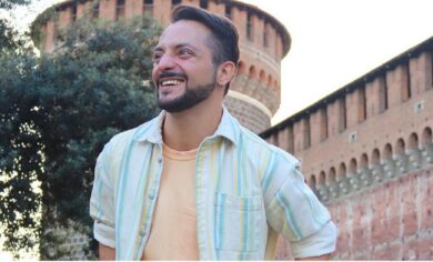 Il tiktoker da milioni di follower: “Fastidio per i politici su TikTok”