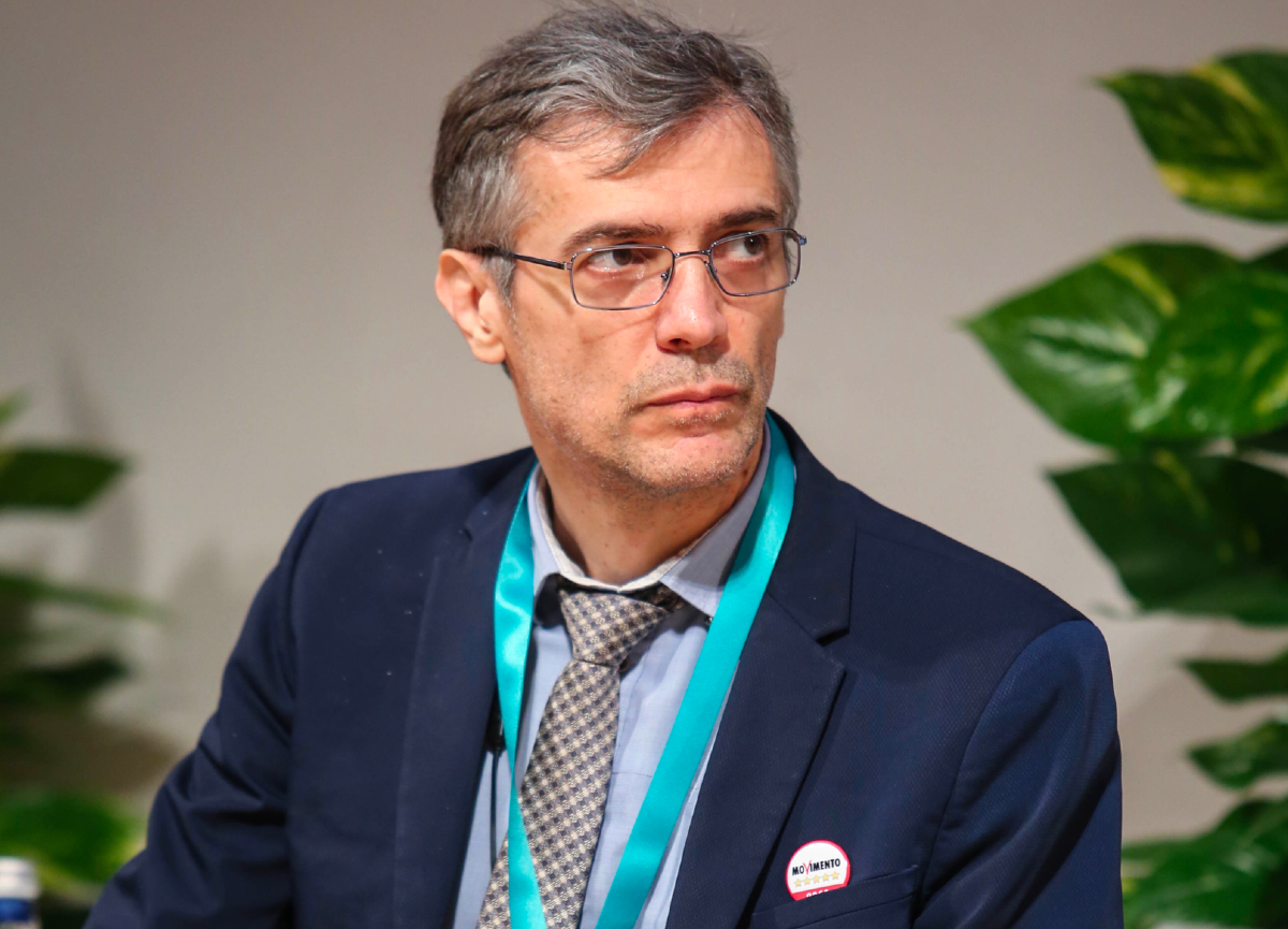 Energia e bollette. Proposta M5S: lo Stato venda l’energia senza guadagnarci Energia e bollette. Proposta M5S: lo Stato venda l’energia senza guadagnarci