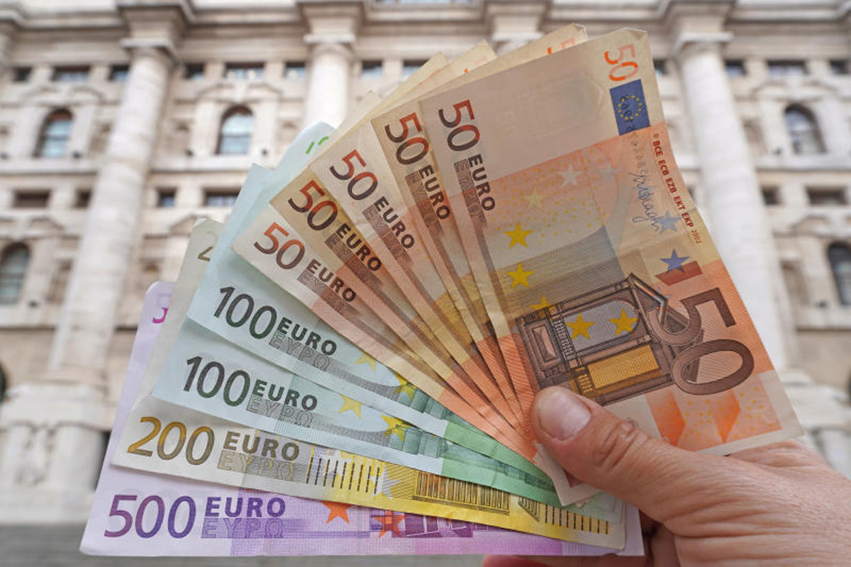 Pensioni aumenti, rivalutazioni e conguaglio: ECCO I SOLDI PER I PENSIONATI Pensioni aumenti, rivalutazioni e conguaglio: ECCO I SOLDI PER I PENSIONATI