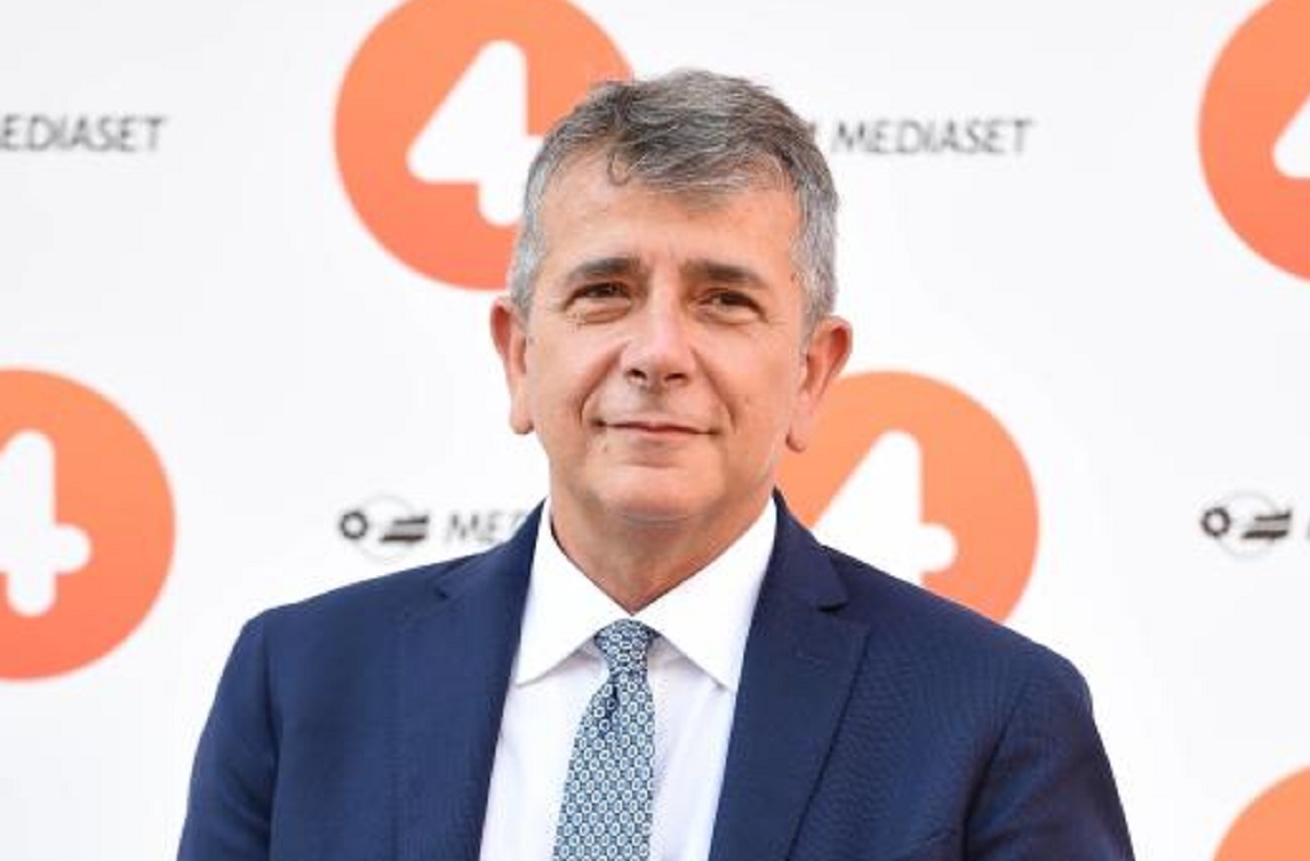 Ascolti TV ieri 4 settembre 2022: rivince La Dama Velata, cresce Zona Bianca Ascolti TV ieri 4 settembre 2022: rivince La Dama Velata, cresce Zona Bianca