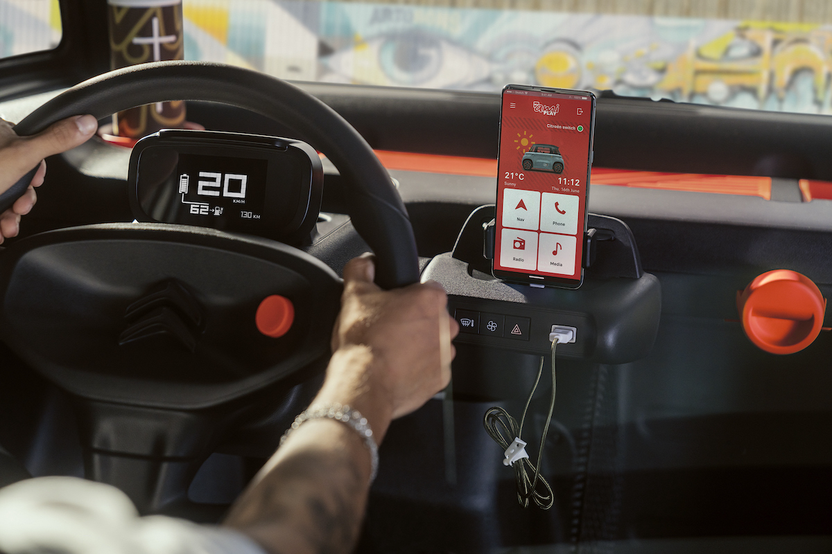 Citroën semplifica la vita a bordo e presenta «My Ami Play»