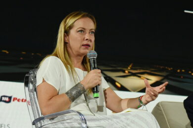 Meloni demonizzata in Germania grazie ai pregiudizi dei giornalisti italiani