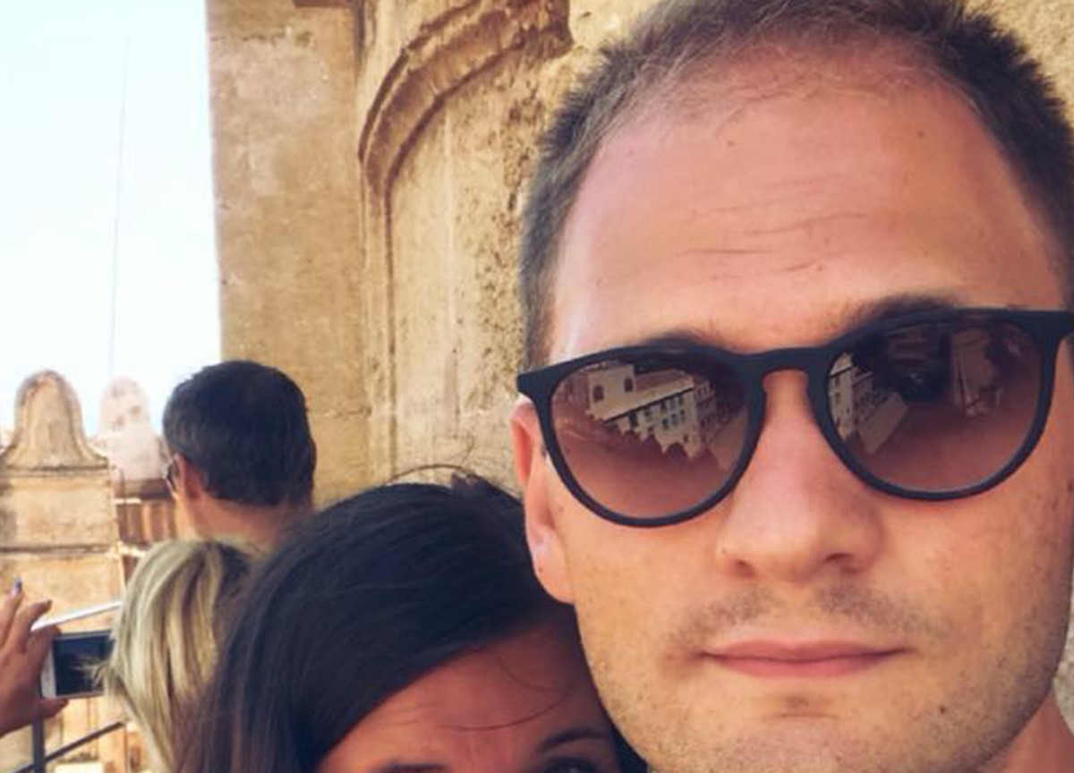 Fano, muore un medico di 27 anni: finisce il turno e si accascia sul volante Fano, muore un medico di 27 anni: finisce il turno e si accascia sul volante