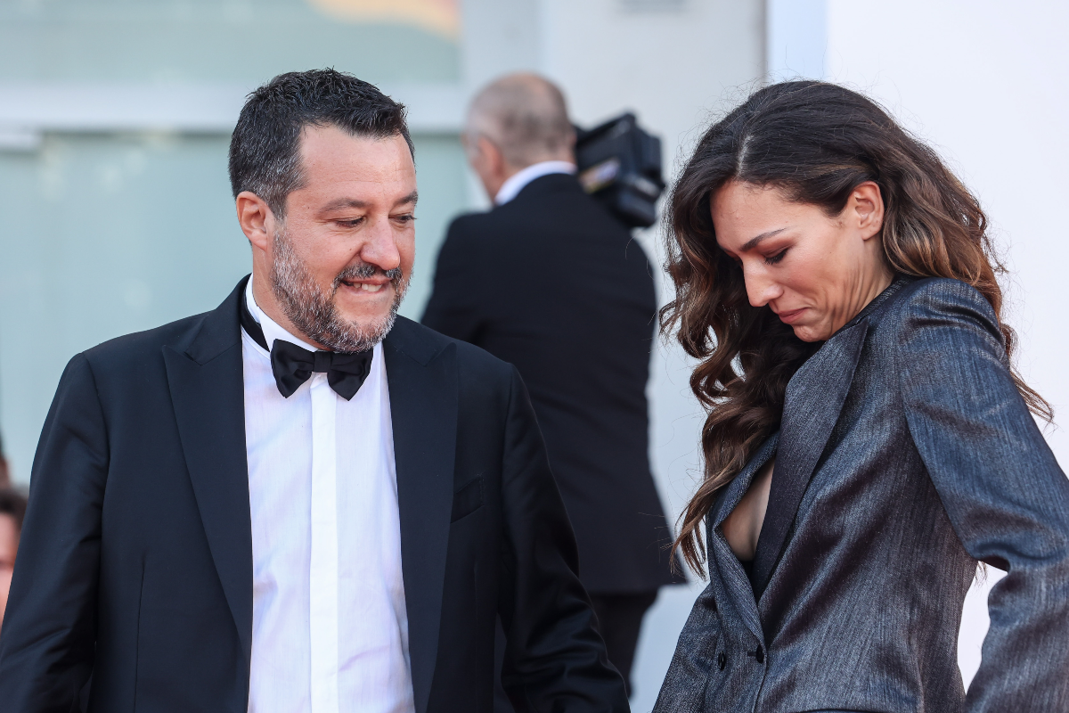 Matteo Salvini e Francesca Verdini a Venezia. Lei sensuale come non mai – FOTO Matteo Salvini e Francesca Verdini a Venezia. Lei sensuale come non mai – FOTO