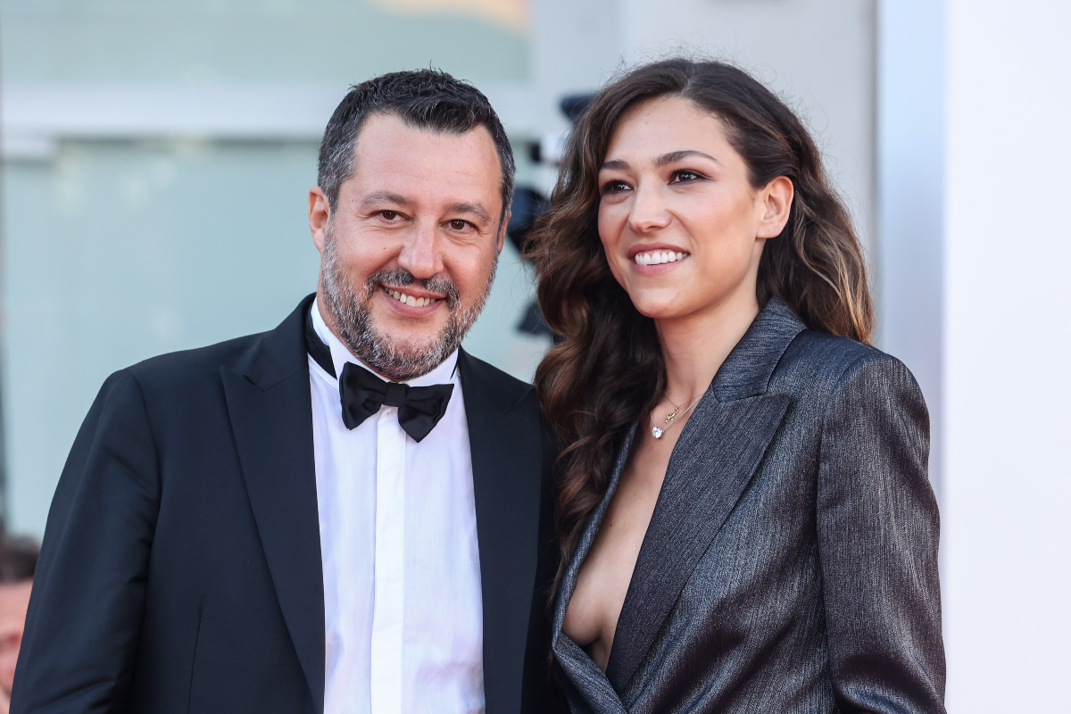 Matteo Salvini e Francesca Verdini a Venezia. Lei sensuale come non mai – FOTO Matteo Salvini e Francesca Verdini a Venezia. Lei sensuale come non mai – FOTO