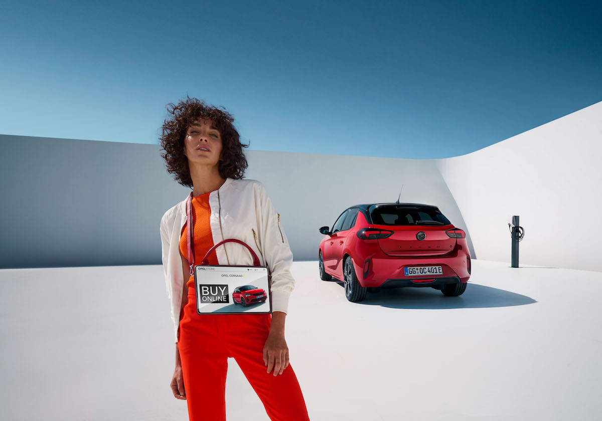 Opel Corsa 40 Anniversary, un edizione limitata di soli 1982 esemplari Opel Corsa 40 Anniversary, un edizione limitata di soli 1982 esemplari