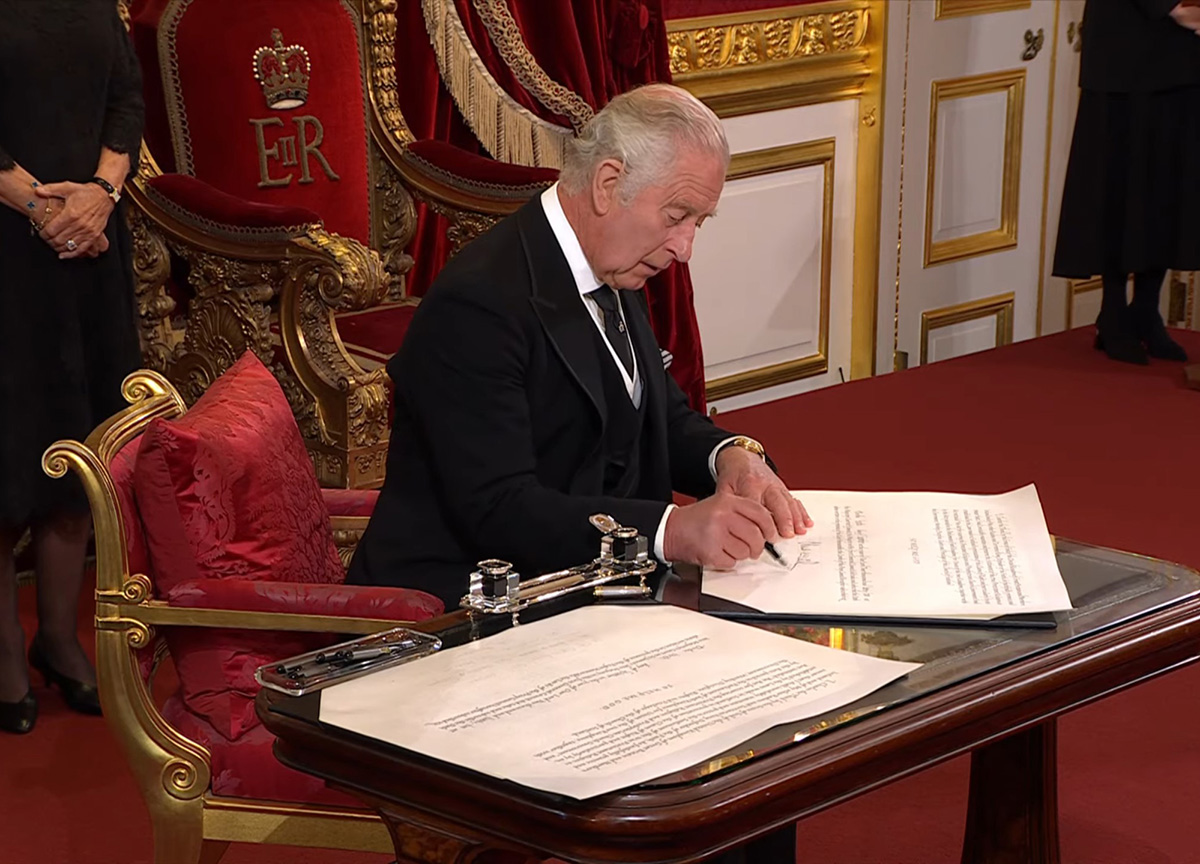 Carlo III proclamato nuovo Re del Regno Unito: l’annuncio in diretta tv. VIDEO Carlo III proclamato nuovo Re del Regno Unito: l’annuncio in diretta tv. VIDEO