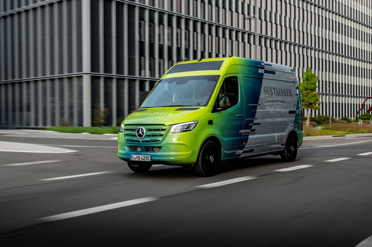 Mercedes-Benz SUSTAINEER: nuove soluzioni per migliorare la guida in città Mercedes-Benz SUSTAINEER: nuove soluzioni per migliorare la guida in città