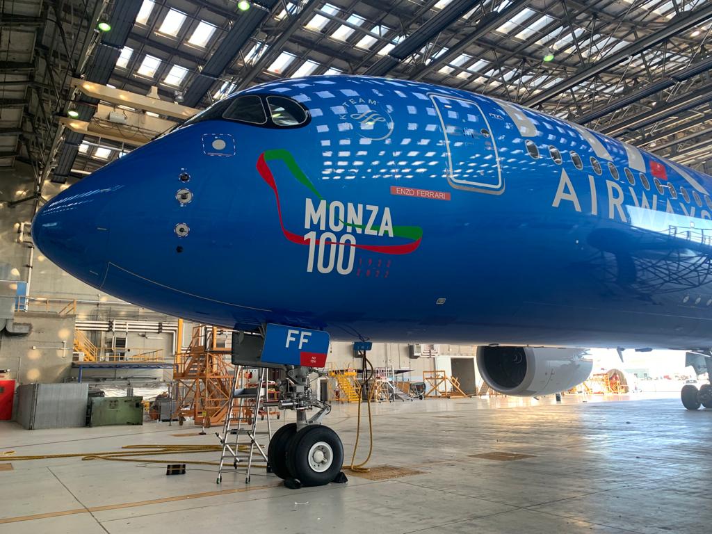 ITA Airways, debutta a Monza il nuovo Airbus dedicato a Enzo Ferrari