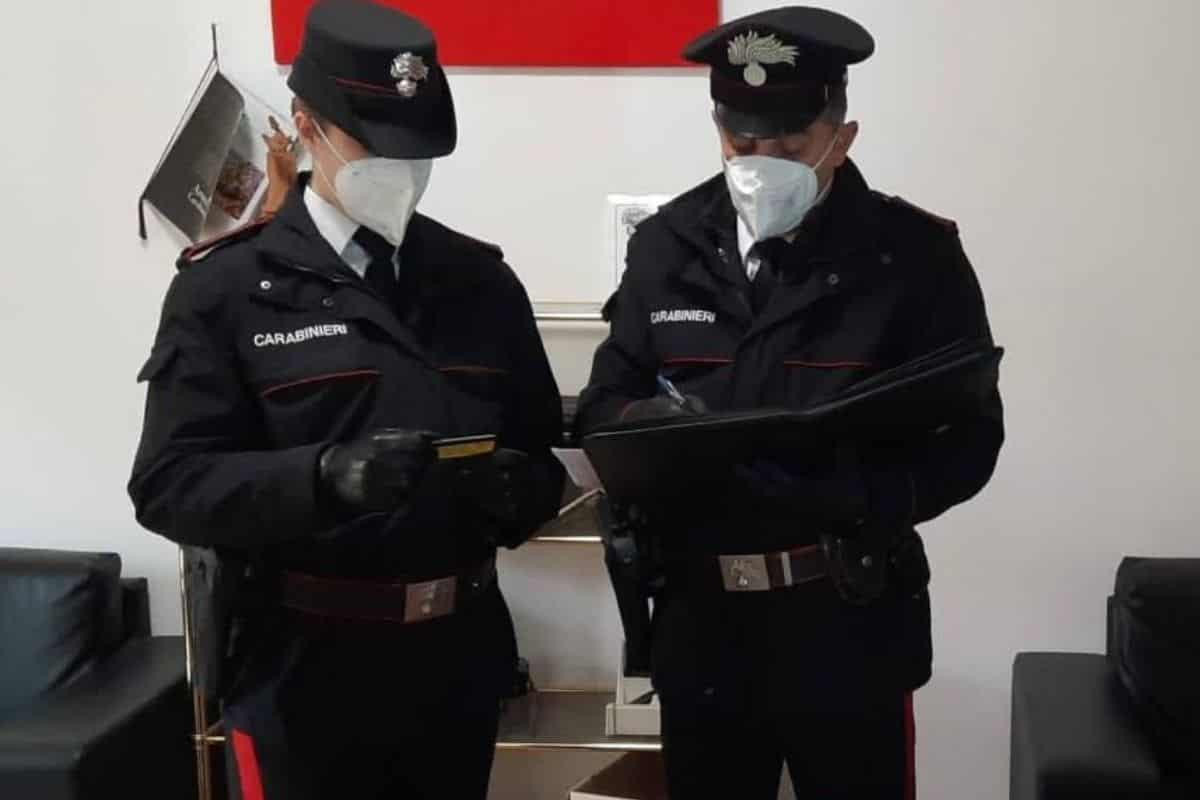Truffe a Lecce: arrestati il sindaco di Otranto e il presidente Federalberghi Truffe a Lecce: arrestati il sindaco di Otranto e il presidente Federalberghi
