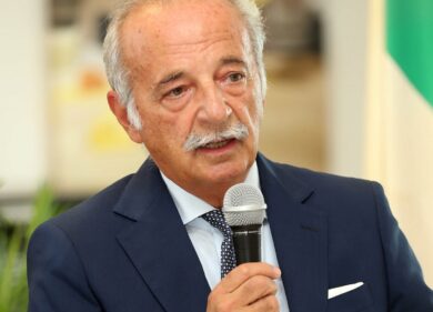 Felloni (FederModaItalia): a rischio il 10% dei negozi di moda