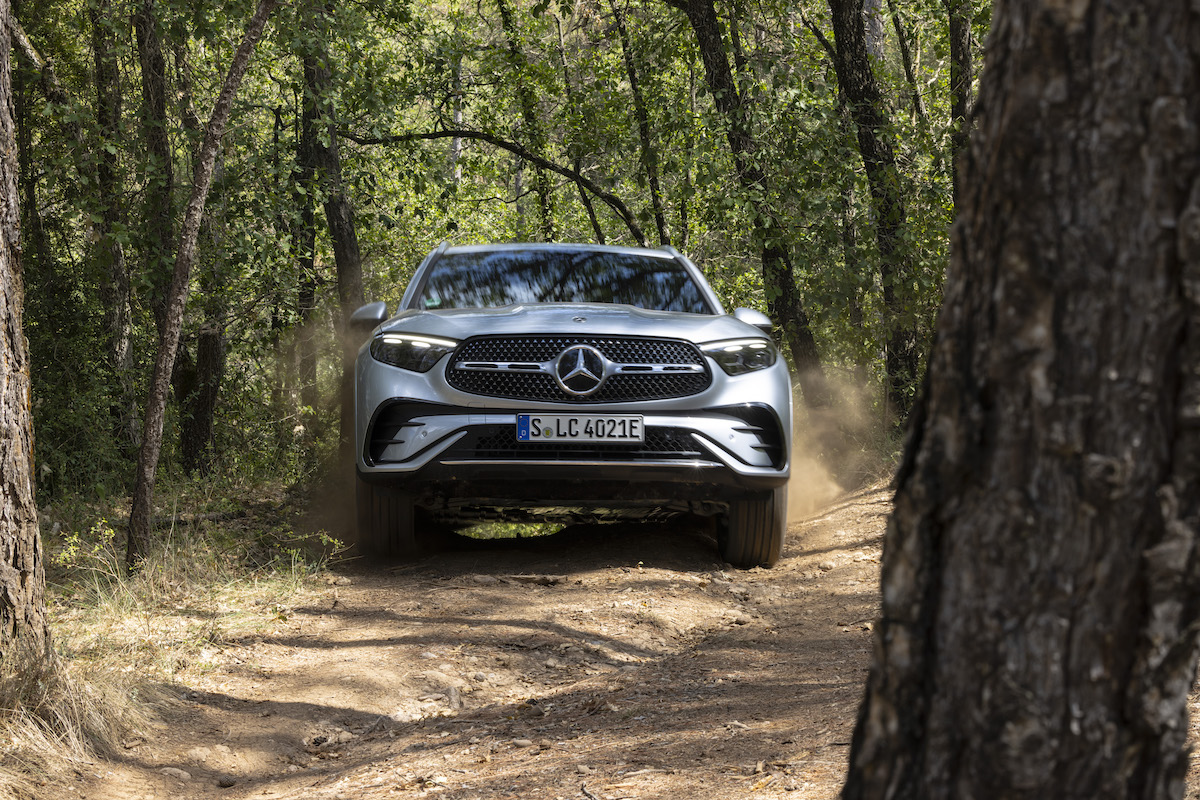 Mercedes-Benz GLC: l’imbattibile efficienza dell’ibrido plug-in