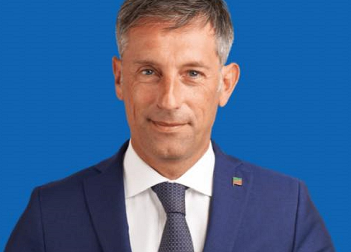 Fabrizio Sala: FI non teme Calenda. Dietro di lui c’è l’inconcludenza di Renzi Fabrizio Sala: FI non teme Calenda. Dietro di lui c’è l’inconcludenza di Renzi