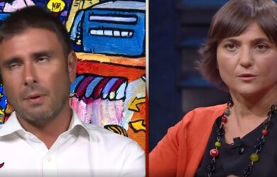 Serracchiani contro le “smorfie” di Di Battista: “Sta offendendo le persone”