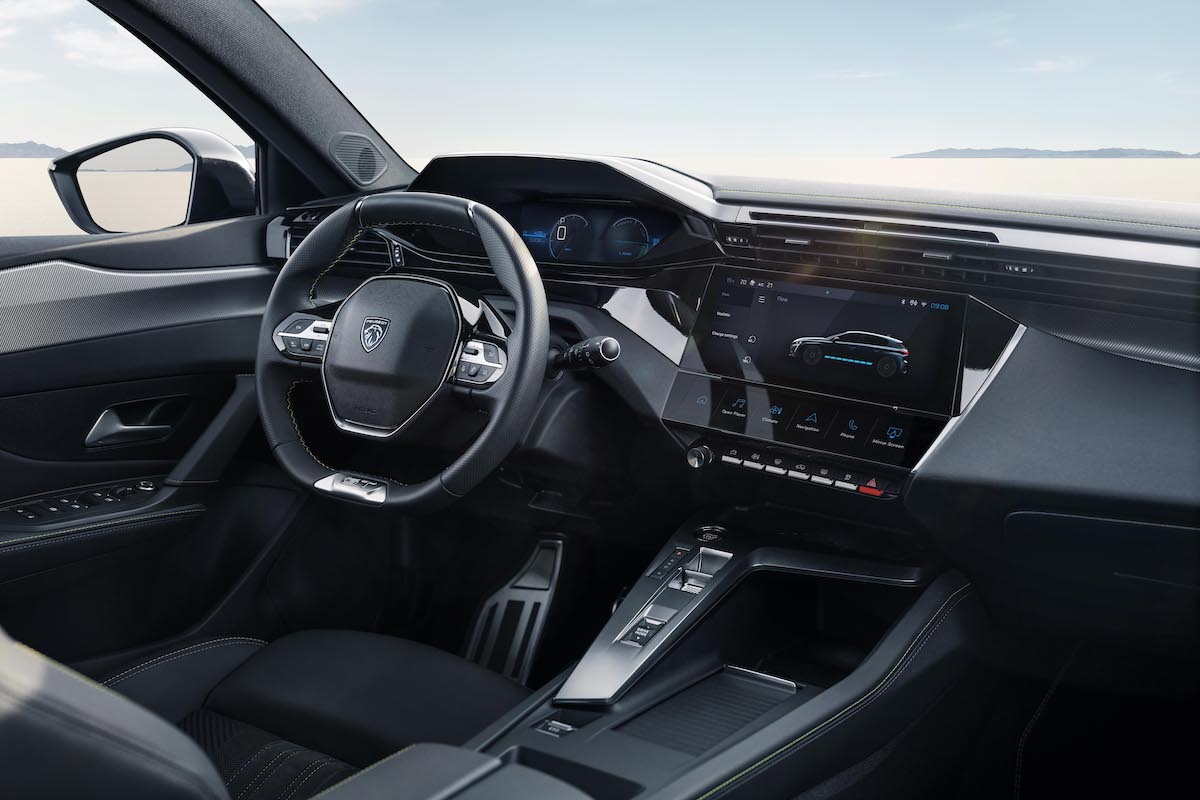 Arriva la nuova Peugeot e-308 & e-308 SW 100% elettrica Arriva la nuova Peugeot e-308 & e-308 SW 100% elettrica