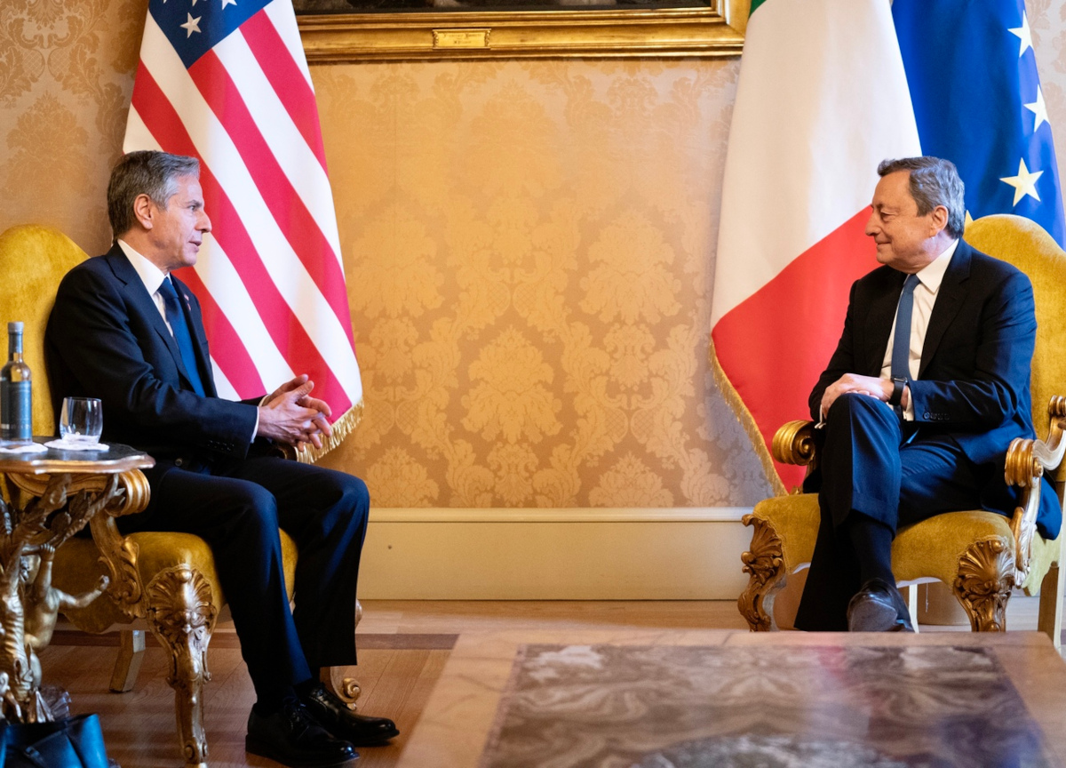 “Sull’Italia non c’è niente”. Soldi russi ai partiti, Blinken rassicura Draghi “Sull’Italia non c’è niente”. Soldi russi ai partiti, Blinken rassicura Draghi