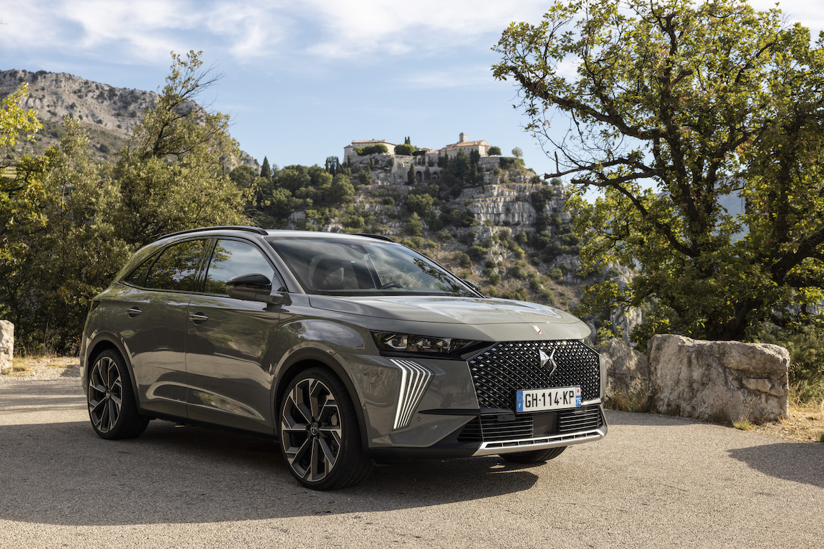 Nuovo DS7, parola d’ordine “raffinatezza”