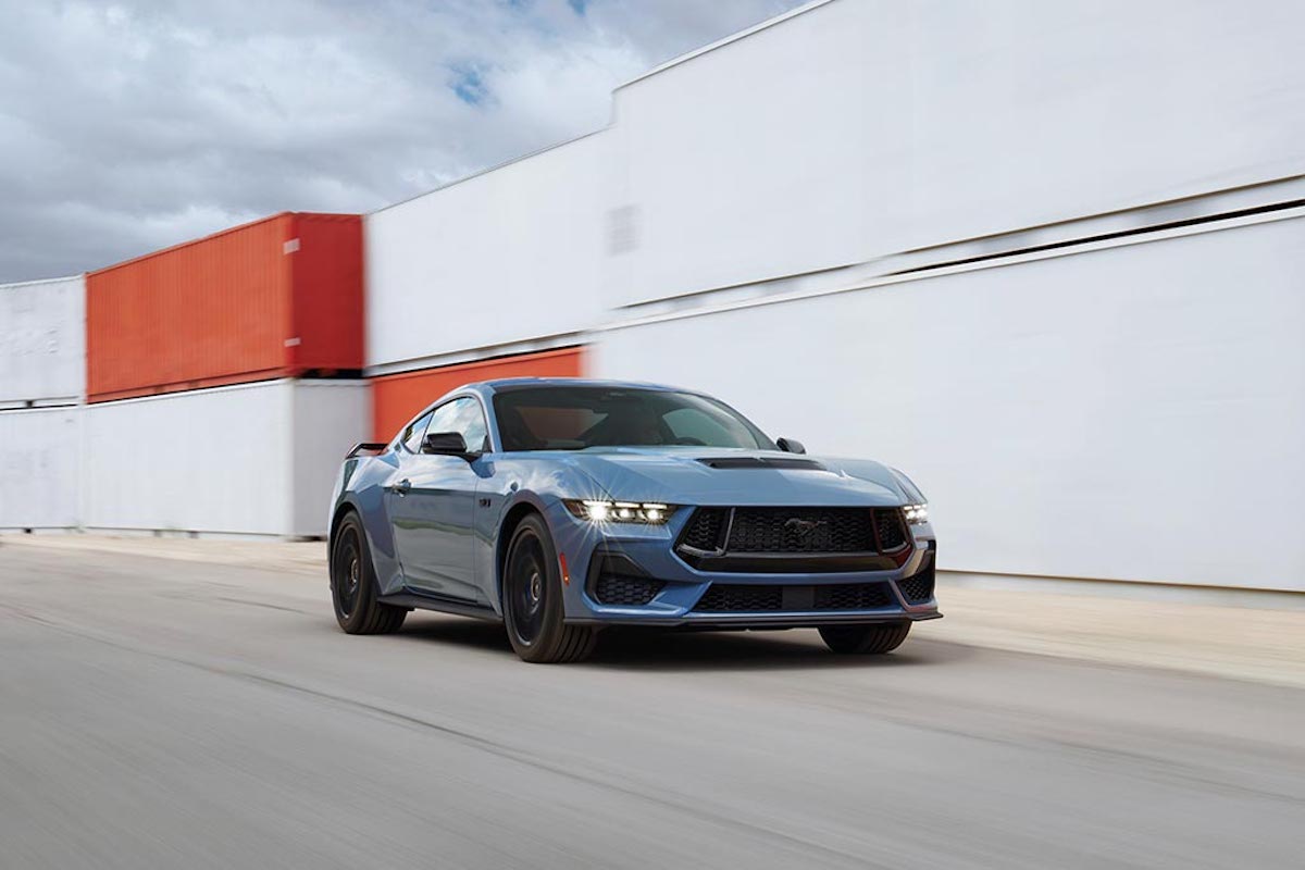 Debutta la nuova Ford Mustang con motore V8 aspirato Debutta la nuova Ford Mustang con motore V8 aspirato