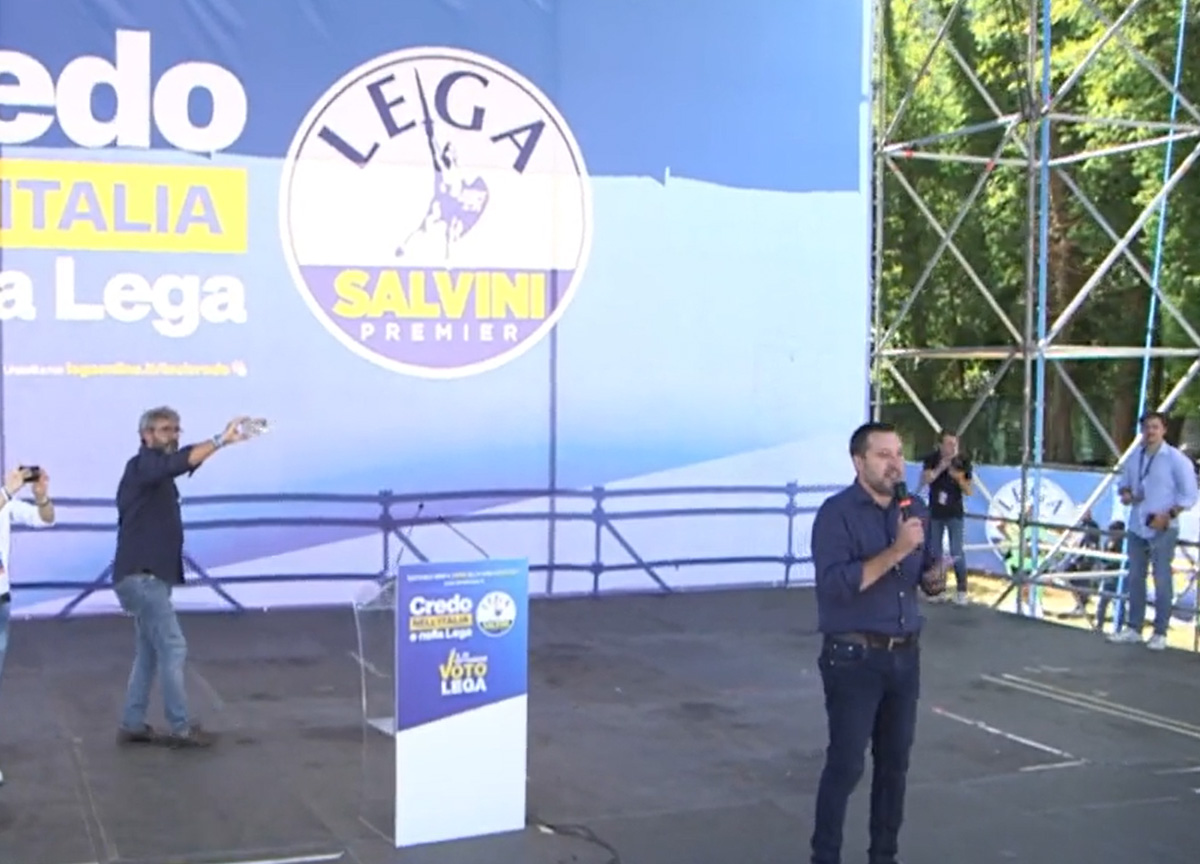 Lega, Salvini: “Un onore se Mattarella mi indicherà premier”. Di’ la tua Lega, Salvini: “Un onore se Mattarella mi indicherà premier”. Di’ la tua
