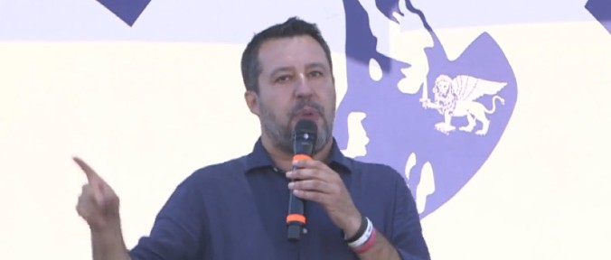Lega, Salvini: “Un onore se Mattarella mi indicherà premier”. Di’ la tua Lega, Salvini: “Un onore se Mattarella mi indicherà premier”. Di’ la tua