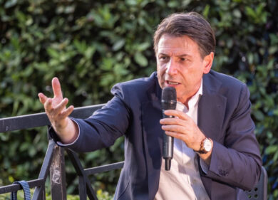 Conte a Radio Lombardia: “Le guerre costano e ci stanno facendo malissimo”