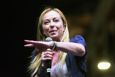 Meloni: “Sì, il fascismo fu male assoluto. Il Pd fa una campagna estremista”