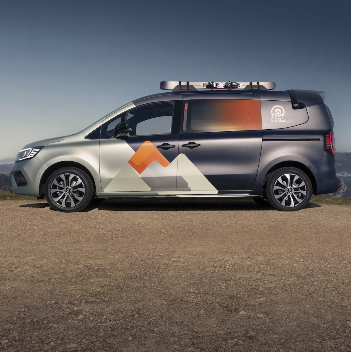 Renault presenta all’ IAA di Hannover tutta tutta la gamma elettrificata Renault presenta all’ IAA di Hannover tutta tutta la gamma elettrificata