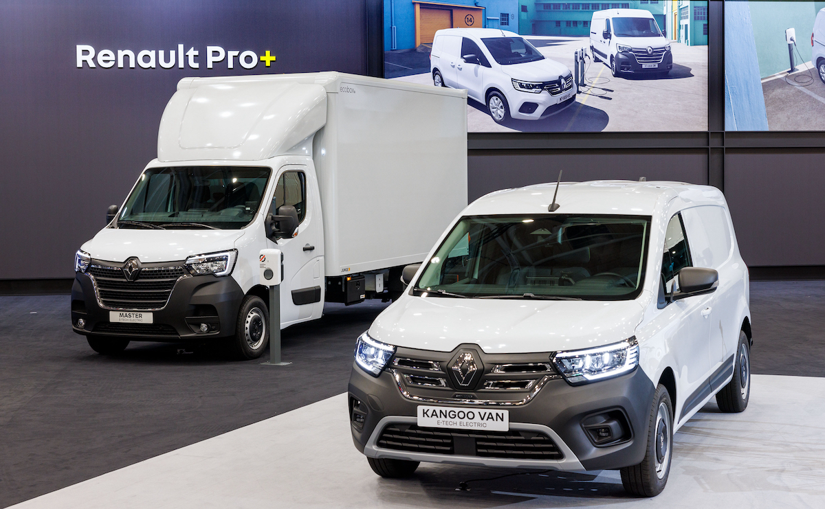 Renault presenta all’ IAA di Hannover tutta tutta la gamma elettrificata Renault presenta all’ IAA di Hannover tutta tutta la gamma elettrificata