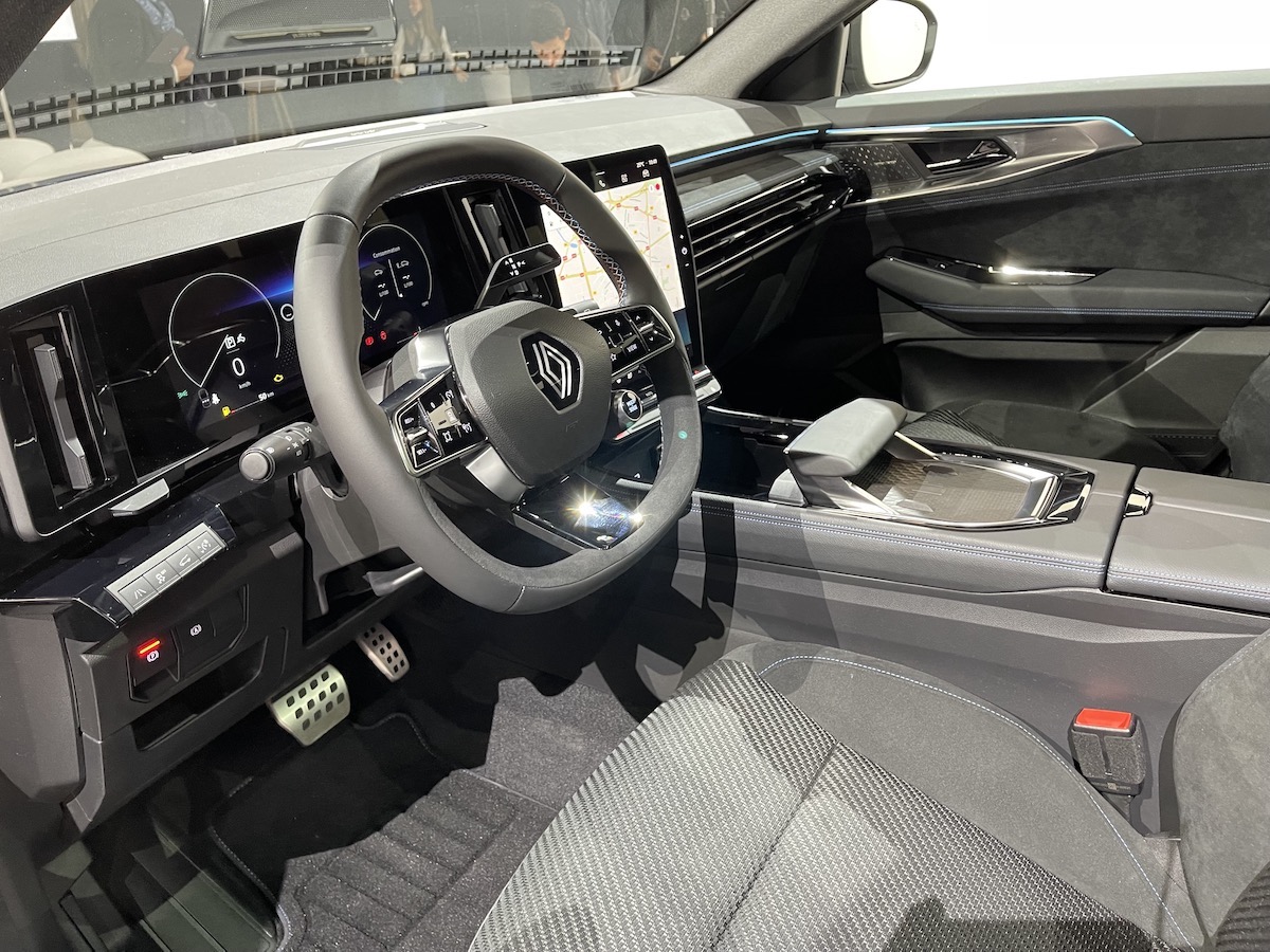 Renault Austral: ordinabile in Italia