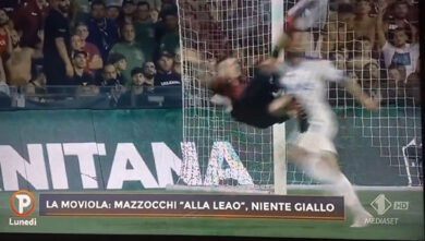 Zazzaroni-Ravanelli, lite furiosa a Pressing sulla rovesciata di Leao