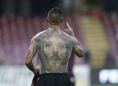 Chi è Pasquale Mazzocchi, da fruttivendolo a “O’ talismano” della nazionale