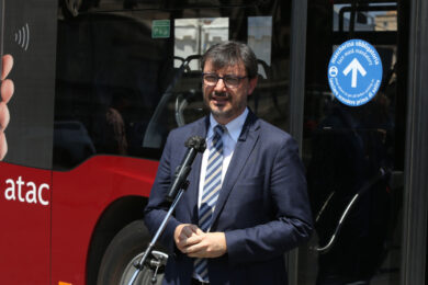 Trasporti Atac gratis a Roma. Un giorno è costato 351 mila €. Altro che gratis