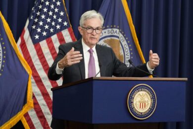 Fed alza i tassi, analisti: “Per ridurre l’inflazione, recessione inevitabile”