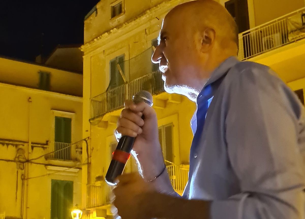 “Il Csx deve governare con Conte. Giorgia Meloni nemica del Sud” “Il Csx deve governare con Conte. Giorgia Meloni nemica del Sud”