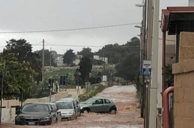 Meteo e maltempo: allerta arancione in 4 regioni, altre 10 in giallo