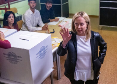 Elezioni 2022, Meloni premier. FdI vola, tonfo Lega, male il Pd, boom M5S