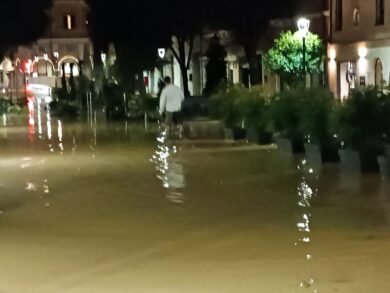 Meteo, raffica di perturbazioni in settimana; nubifragi, più freddo e neve