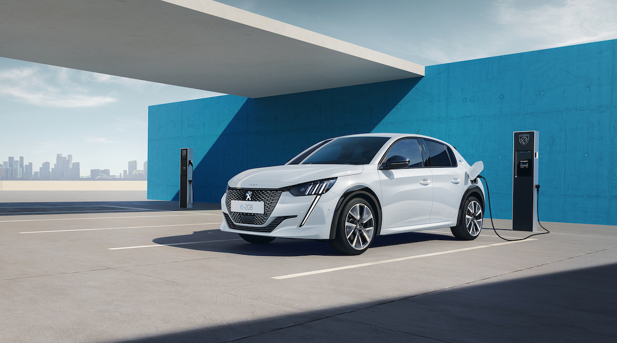 Nuova Peugeot e-208, 400 km di autonomia grazie ad un nuovo motore elettrico Nuova Peugeot e-208, 400 km di autonomia grazie ad un nuovo motore elettrico