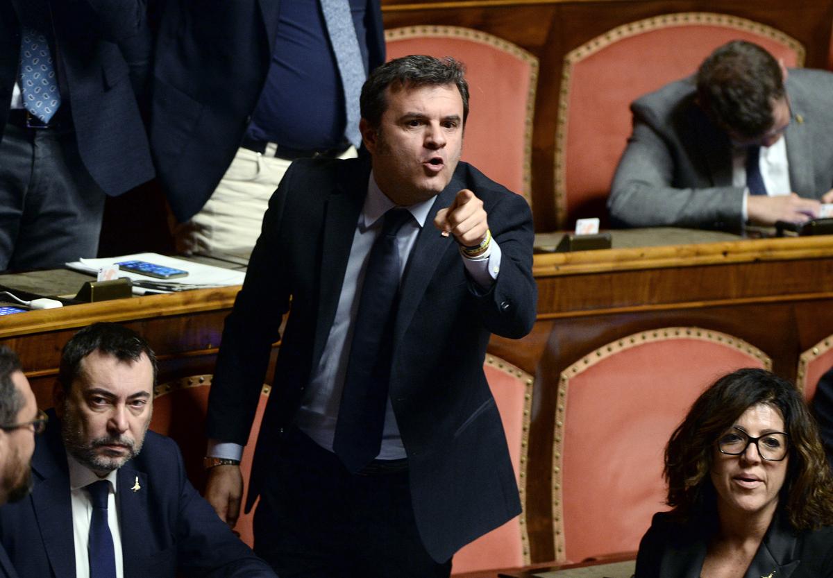 Governo, Centinaio torna all’Agricoltura? Per Salvini ipotesi Infrastrutture Governo, Centinaio torna all’Agricoltura? Per Salvini ipotesi Infrastrutture