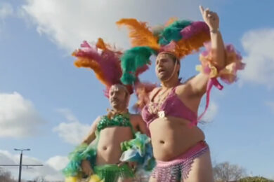 Neymar preso in contropiede: Pio e Amedeo ballano in perizoma e… FOTO-VIDEO