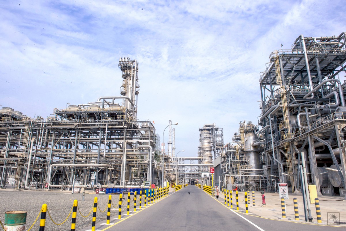 Opec, ipotesi di un maxi taglio produttivo: volano i prezzi del petrolio (+3%) Opec, ipotesi di un maxi taglio produttivo: volano i prezzi del petrolio (+3%)