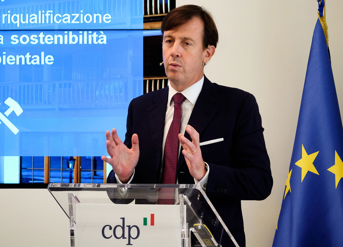 Rifiuti Roma: Acea punta al termovalorizzatore. Nuovo Ad Palermo fa shopping