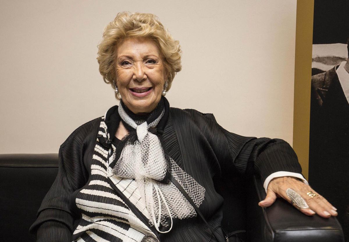 Franca Fendi è morta: lutto nel mondo della moda Franca Fendi è morta: lutto nel mondo della moda
