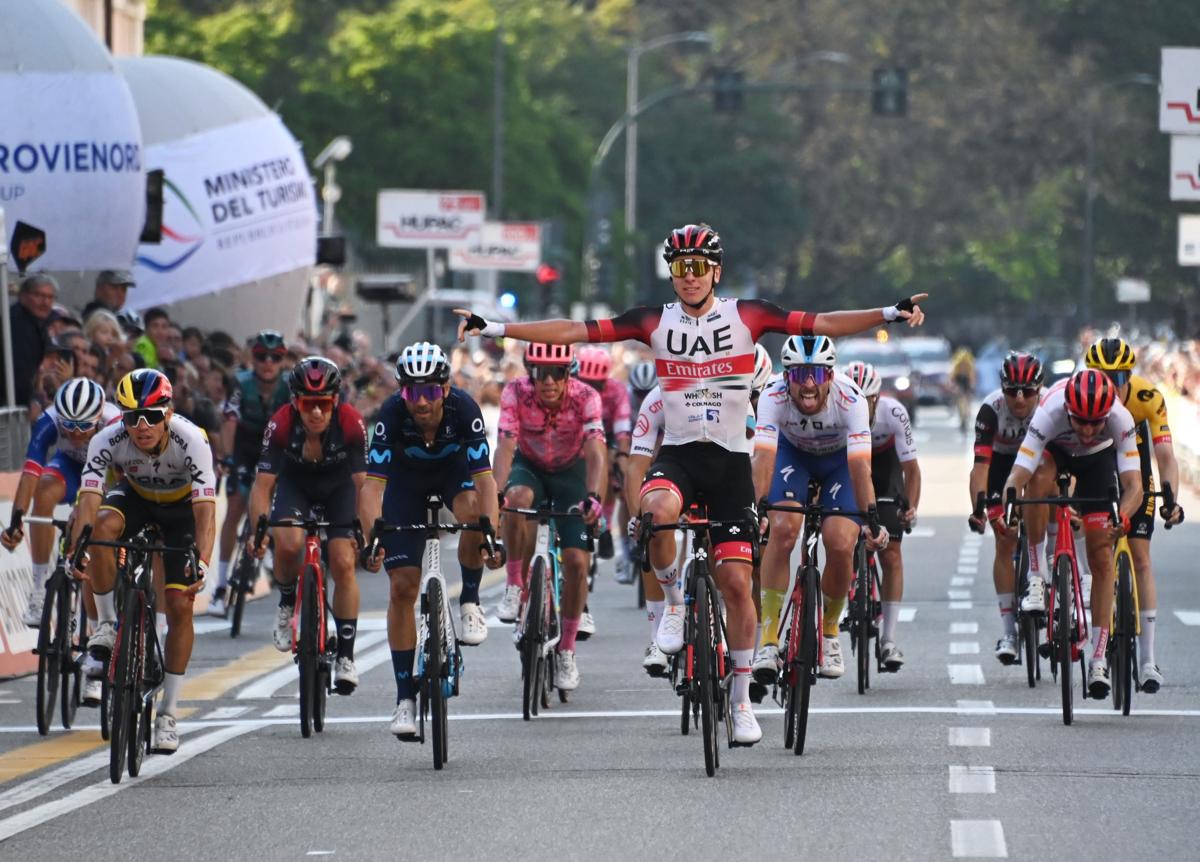 Tadej Pogacar e Elisa Longo Borghini vincono Tre Valli Varesine 2022 Tadej Pogacar e Elisa Longo Borghini vincono Tre Valli Varesine 2022