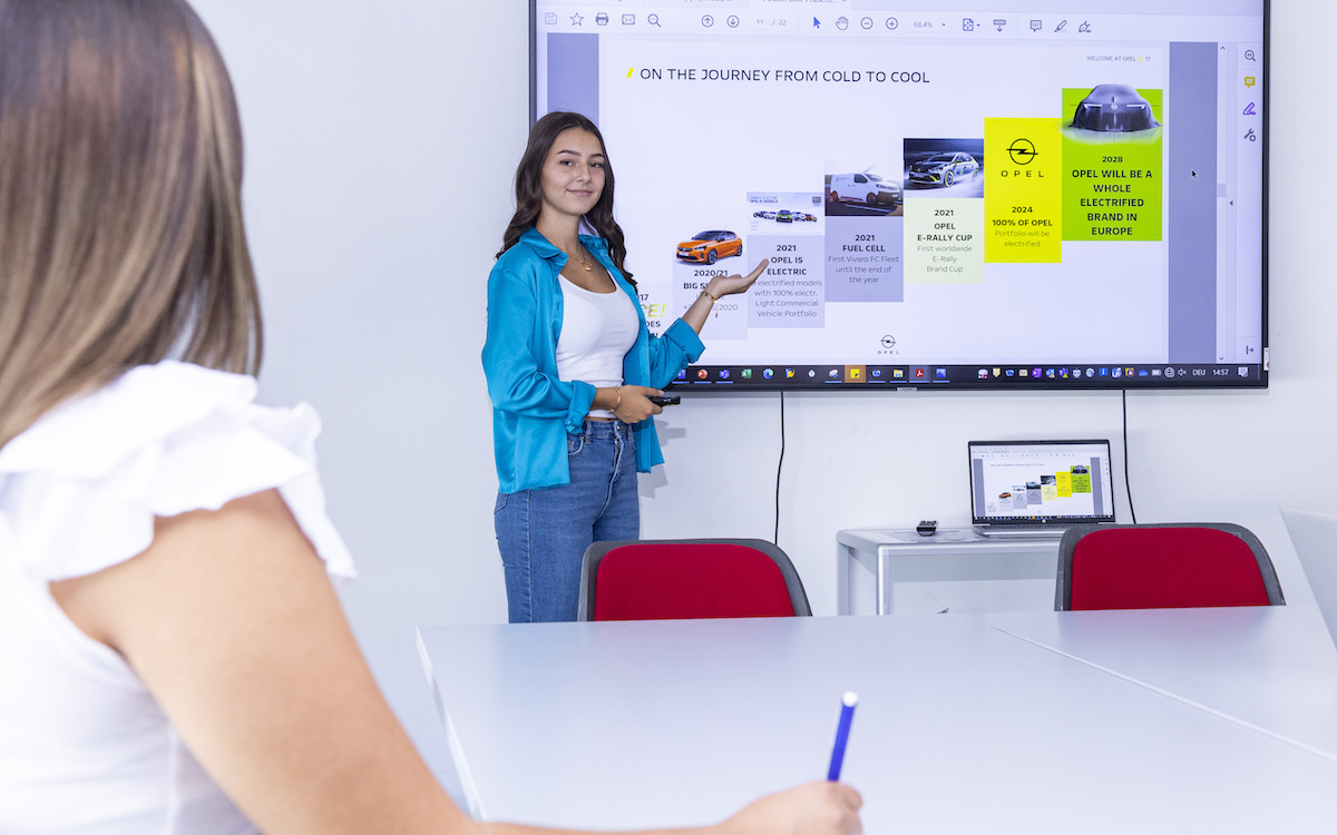 Opel: 170 giovani scrivono il futuro della casa tedesca