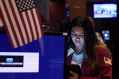 Usa, frena l’occupazione ma è sopra le attese: rallentano le borse