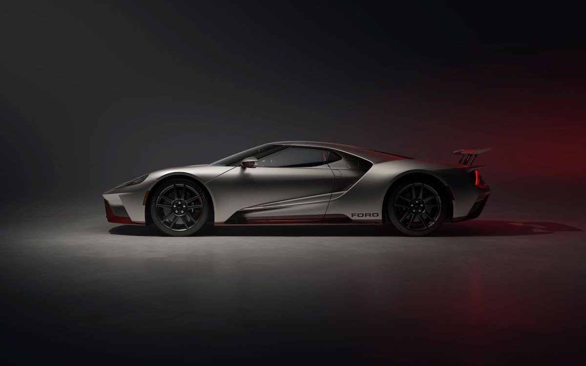 Ford GT LM Edition rende omaggio alla vittoria di Ford a Le Mans nel 2016 Ford GT LM Edition rende omaggio alla vittoria di Ford a Le Mans nel 2016