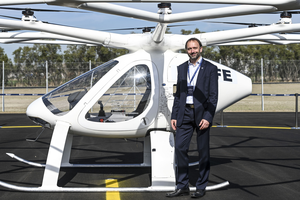 Volocopter: completato primo volo di prova aerotaxi elettrico eVTOL Volocopter: completato primo volo di prova aerotaxi elettrico eVTOL
